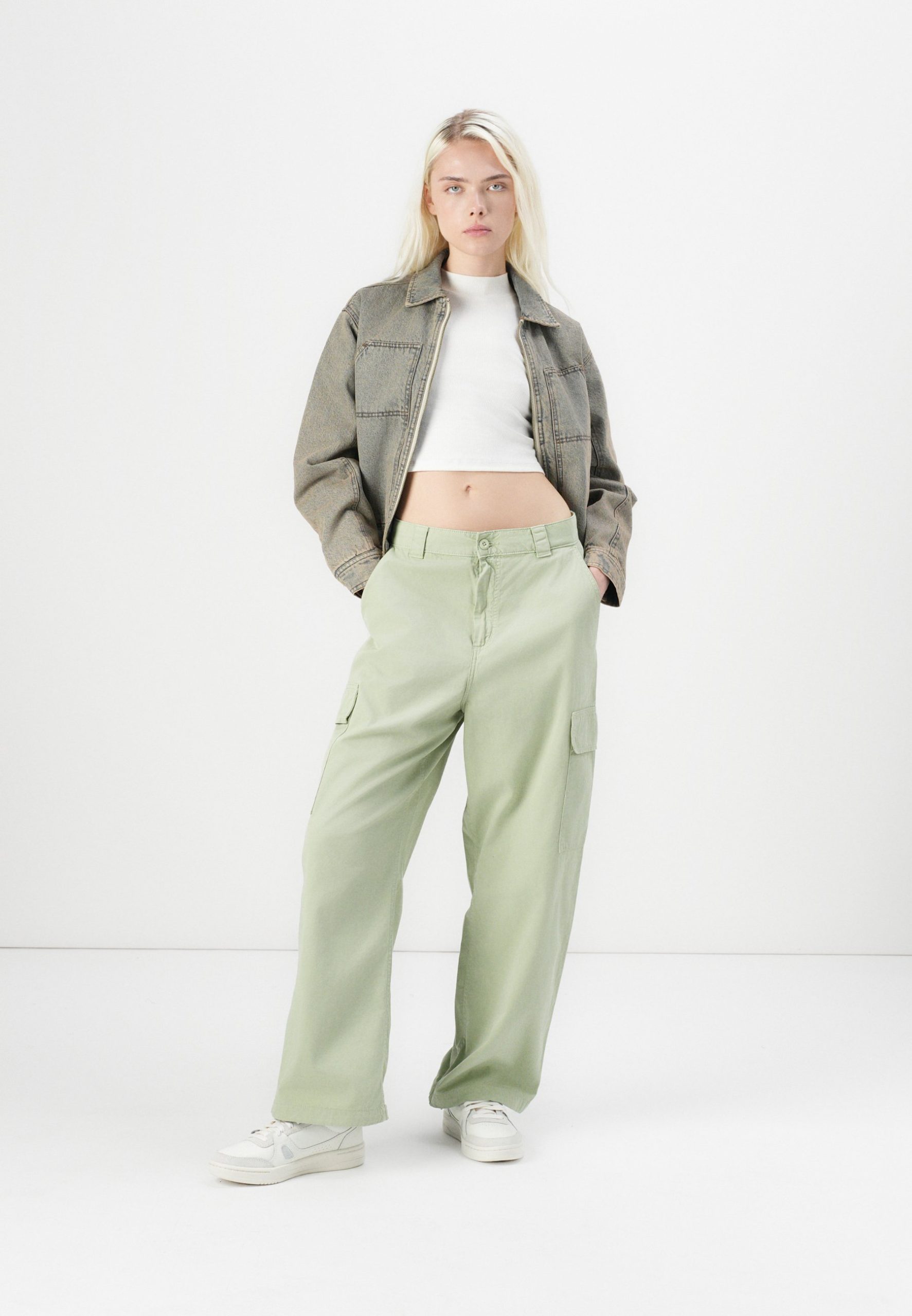 carhartt-pantalon-874fbu-1.jpg carhartt pantalon – Image 1